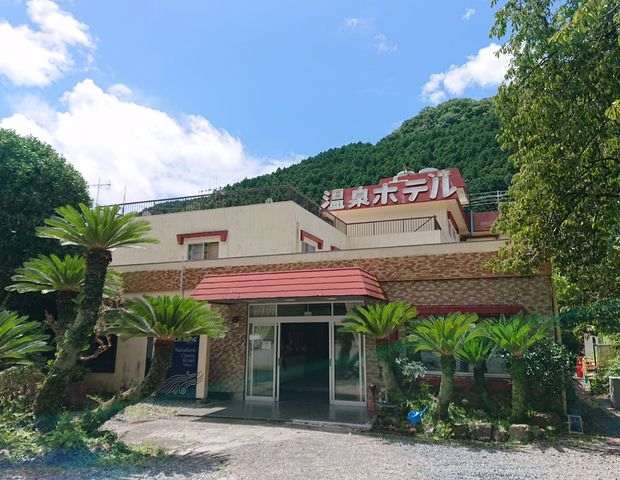 七滝温泉ホテル